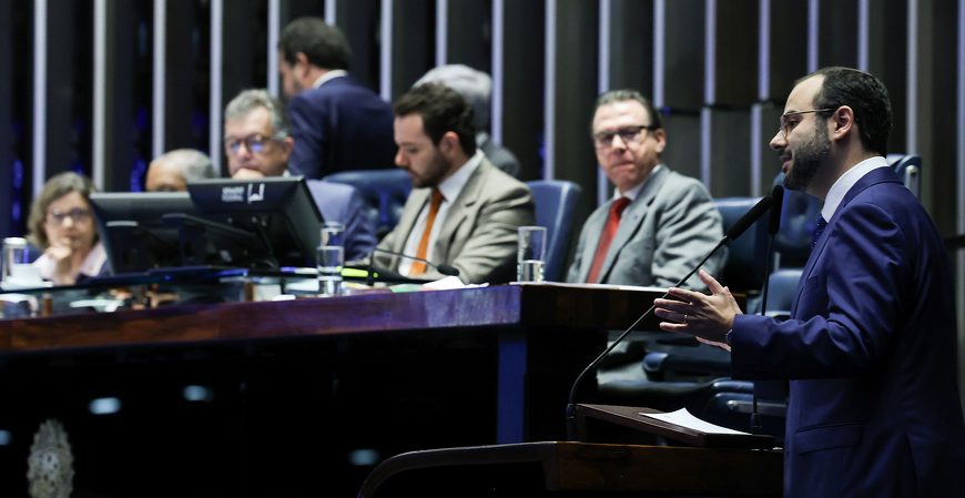 Menos horas e dois dias de folga: veja o que prevê a PEC em debate no Senado
