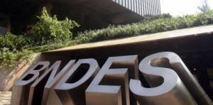 BNDES defende parceria entre governo e setor privado para ampliar exportação