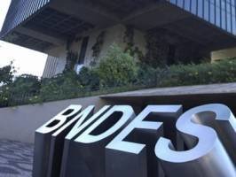 Conselho Monetário aumenta para 7% ao ano juros de financiamentos do BNDES