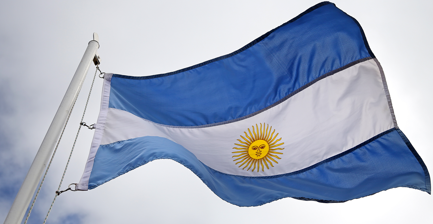 Argentina quer isentar milhões de trabalhadores do imposto de renda 