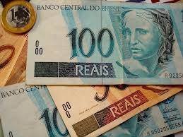 Brasil: débito ou crédito?