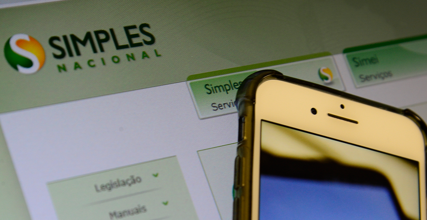Simples Nacional enfrenta incertezas sobre créditos, enquadramento e regras operacionais já em 2026