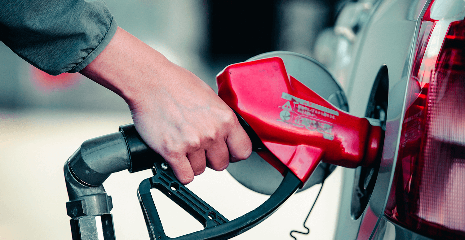  Preços médios de combustíveis são atualizados; confira valores