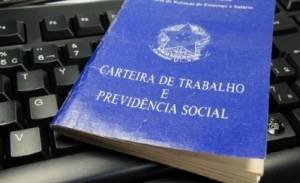 Propostas de mudança nas leis trabalhistas devem ser feitas só em 2017