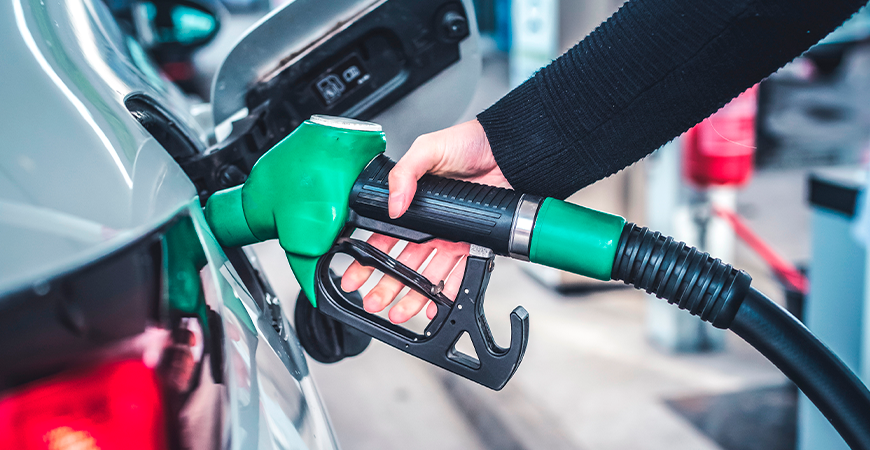 Estados propõem redução de 23 centavos na alíquota da gasolina