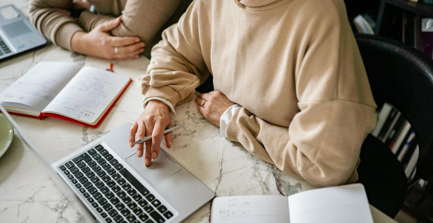 Velocidade sem direção: como a IA amplifica o risco nas consultorias