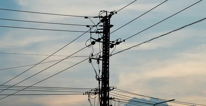 Aneel abre consulta para retirar tributos antigos de contratos de energia