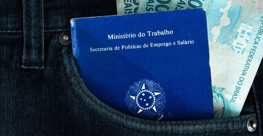 Contribuição ao INSS garante proteção para quem trabalha sem carteira assinada