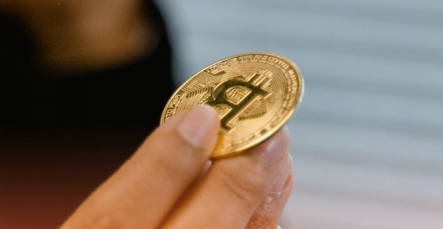 Cashback em bitcoin populariza a criptomoeda, aumenta transações e atrai novos clientes para as empresas