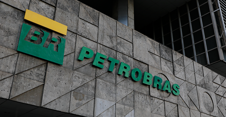 Petrobras reduz preço de gás de cozinha e combustível