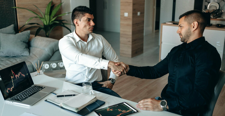 Inteligência Artificial no seguro: quem lidera decide melhor