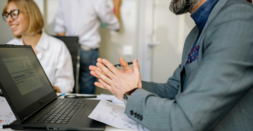 Reforma Tributária inaugura era do “core fiscal inteligente” e acelera modernização tecnológica dos bancos