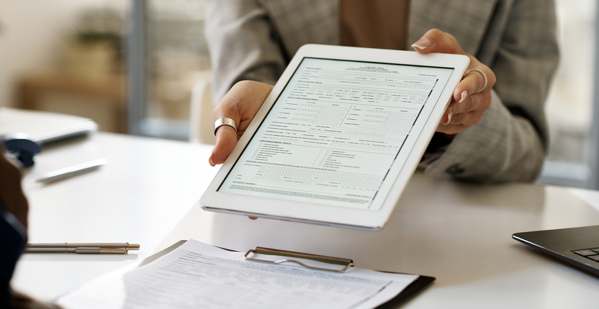 Projeto de lei propõe envio obrigatório de contracheque digital para trabalhadores