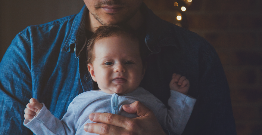 Projeto aumenta de 20 para 30 dias a licença-paternidade no Programa Empresa Cidadã