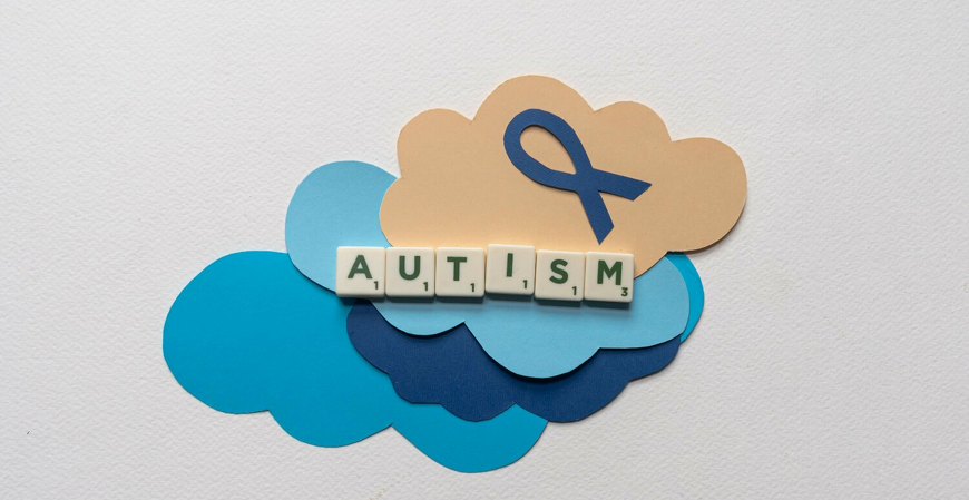 IRPF pode ter dedução integral para educação de dependentes autistas