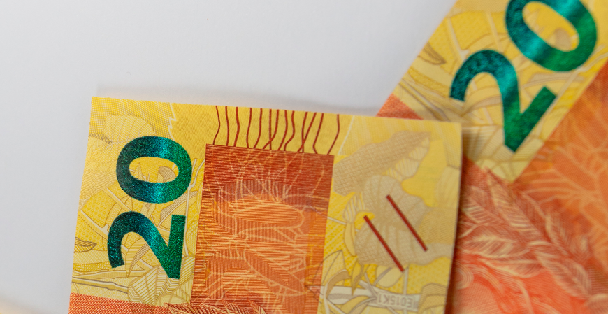 Receita paga lote residual do IR nesta terça-feira (31)