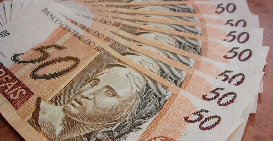 Salário Mínimo: Valores e Reajustes para 2024, 2025 e 2026