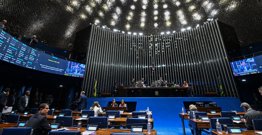 Senado deixa Redata fora da pauta e setor de data centers aguarda definição
