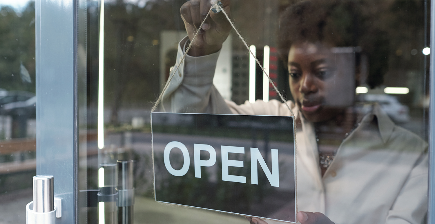 Tempo médio para abrir empresas no Brasil diminui para 21 horas em 2024