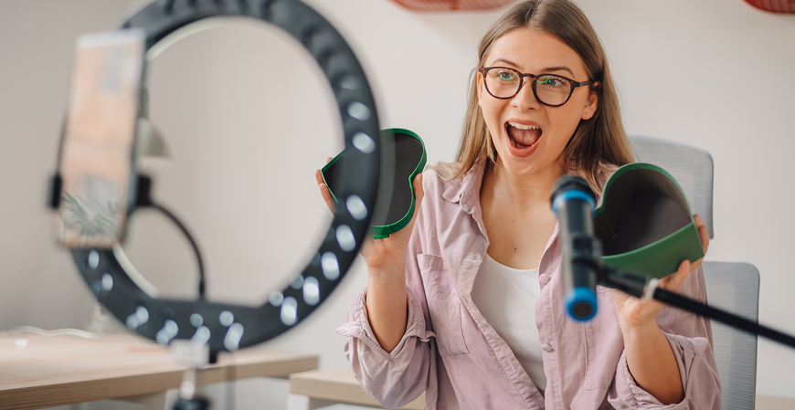 Tributação de infoprodutores e influenciadores digitais: como pagar menos impostos de forma legal Tributação de infoprodutores e influenciadores digitais: como pagar menos impostos de forma legal